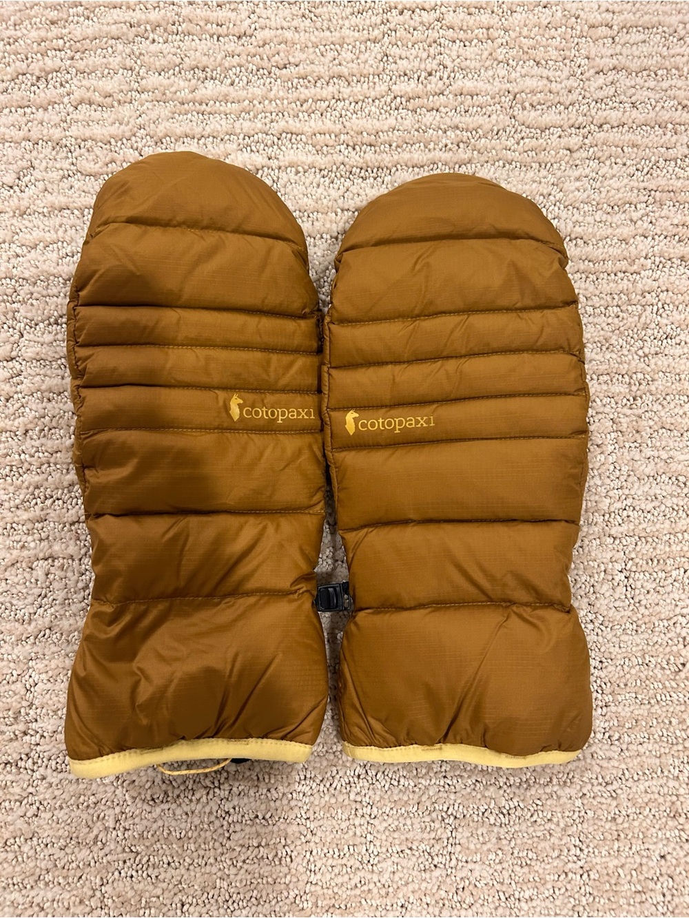 New Cotopaxi Down Mittens Bronze